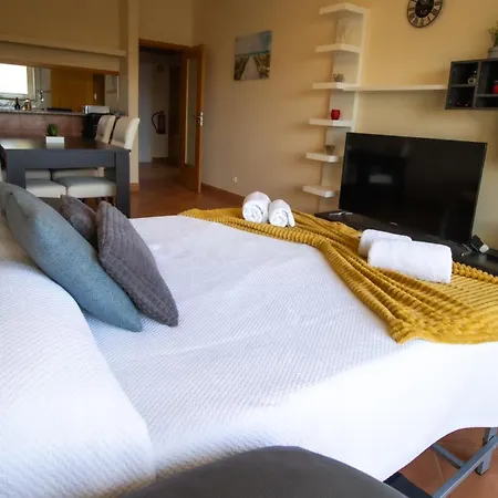 Daire Urban - Izato Paraiso Lagos